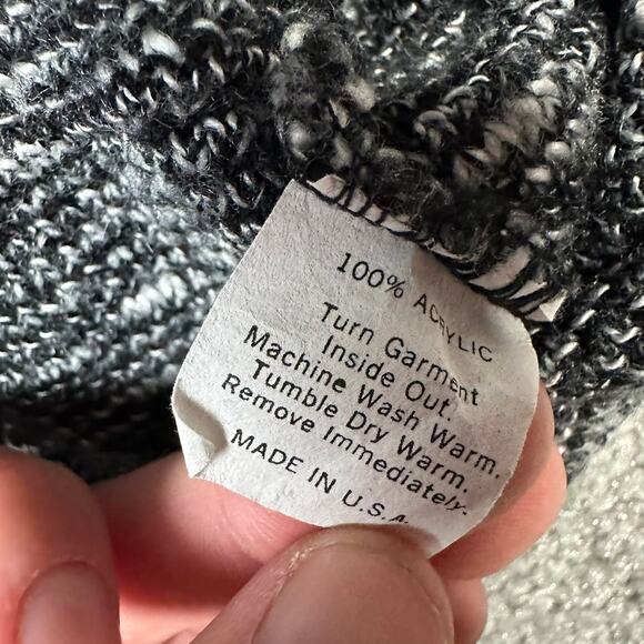 Vintage Men's Le Tigre Graphic Knit Sweater Size Medium Made in USA 1990s - Picture 6 of 7